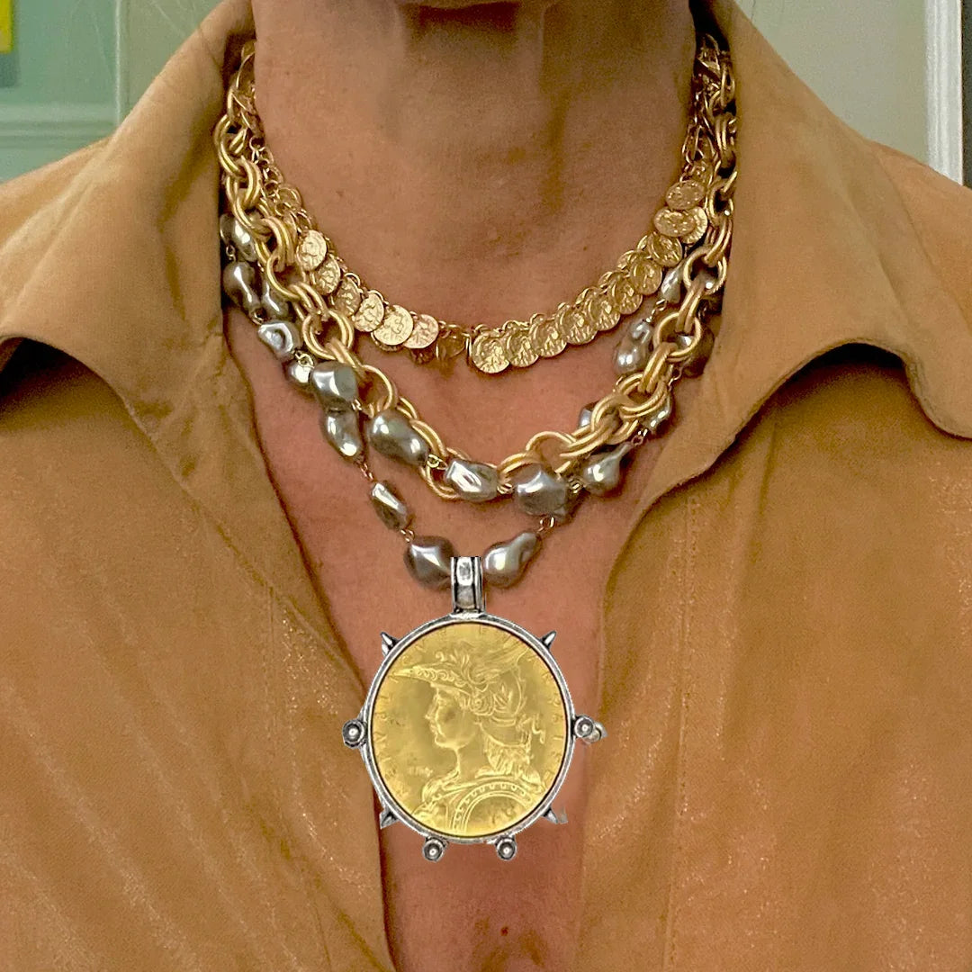 2025 chunky pearl Vintage big coin Pendant Choker Clavicle Chain Necklace For Women Girl Punk Collares Aesthetic Jewelry Gifts