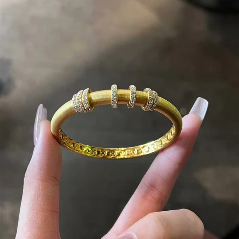 Women's Hand-Drawn Process Bracelet 2025 Hot European American Classic Light Luxury All-In-One Party Jewelry